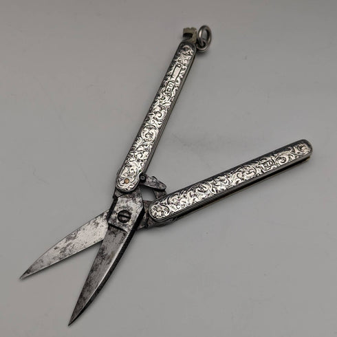 Late 19th Century British Antique Sterling Silver Handle Portable Folding Scissors